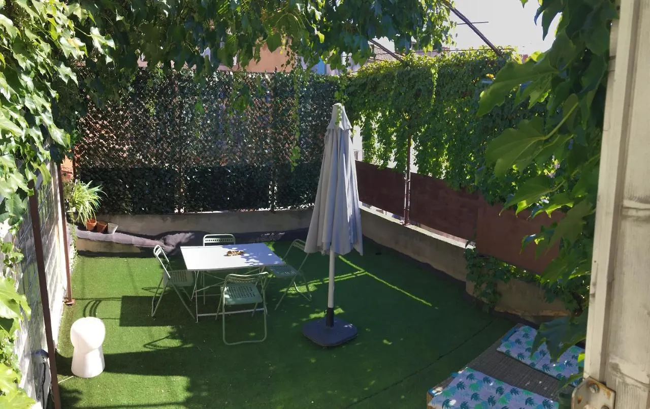 Maison de Fogasses : Luxury Apartments Avignon 0*,  France