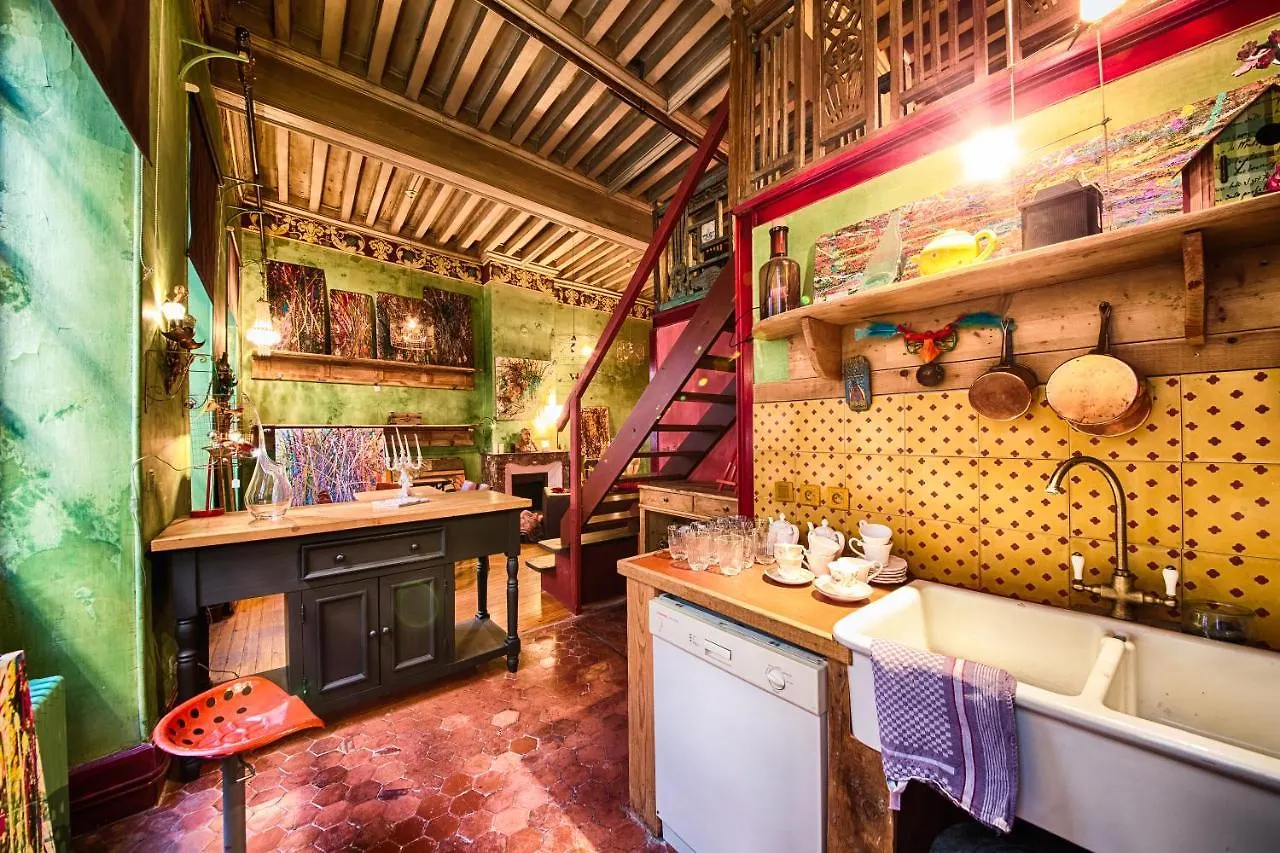 Maison de Fogasses : Luxury Apartments Avignon France