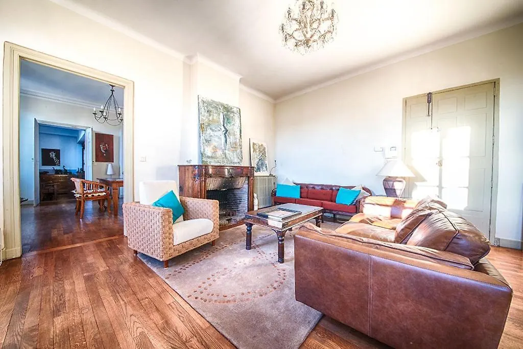 Maison de Fogasses : Luxury Apartments Avignon 0*,  France